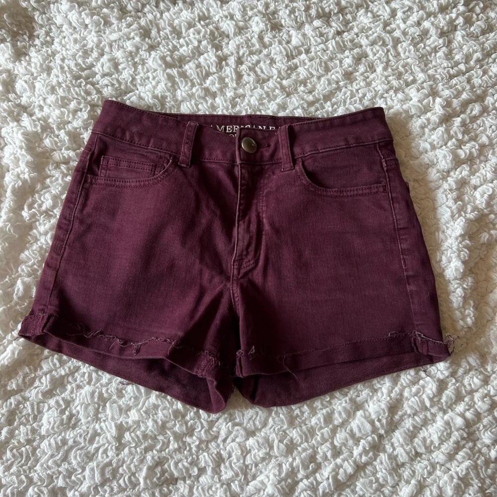 maroon american eagle shorts
